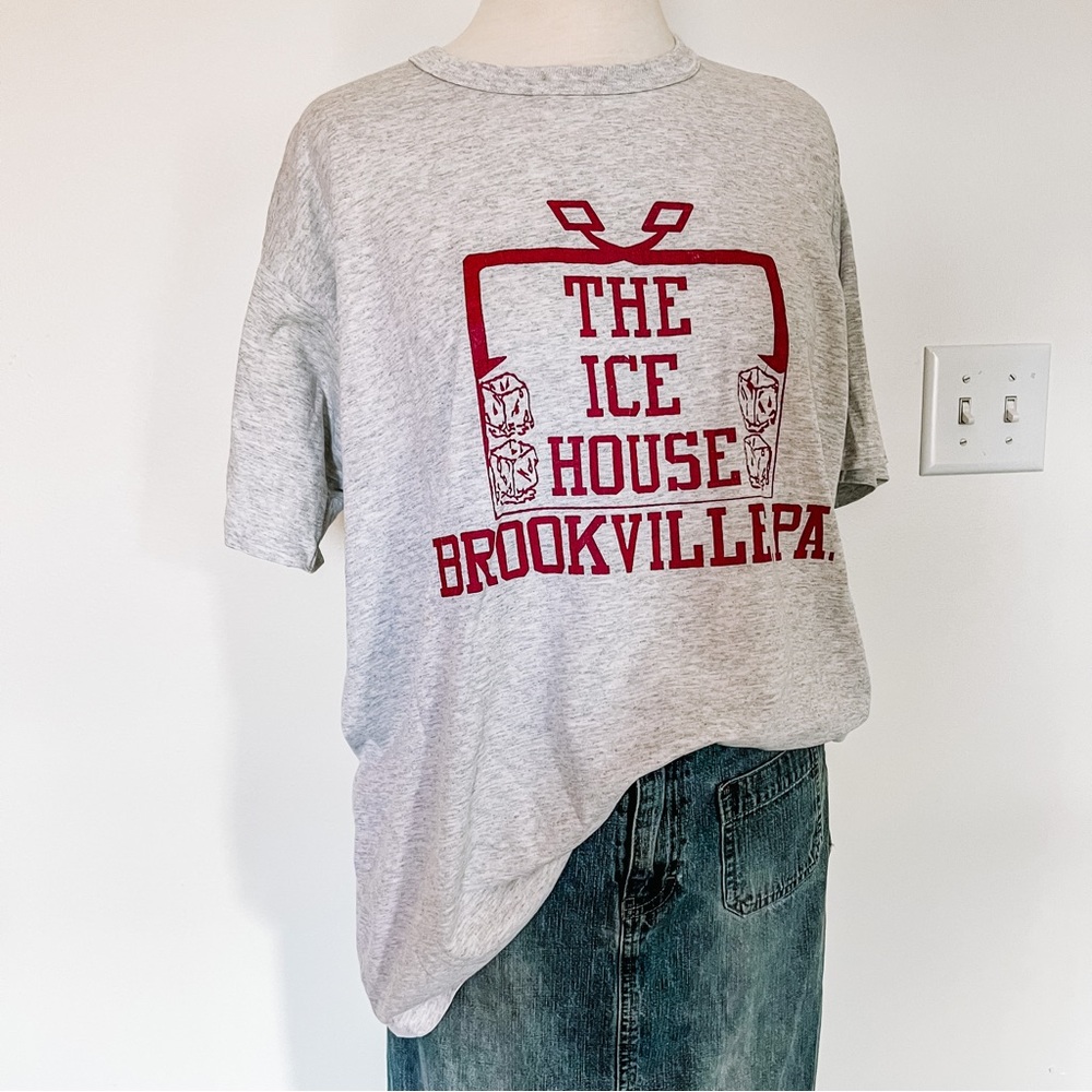Vintage 90’s Ice House Pub T-Shirt